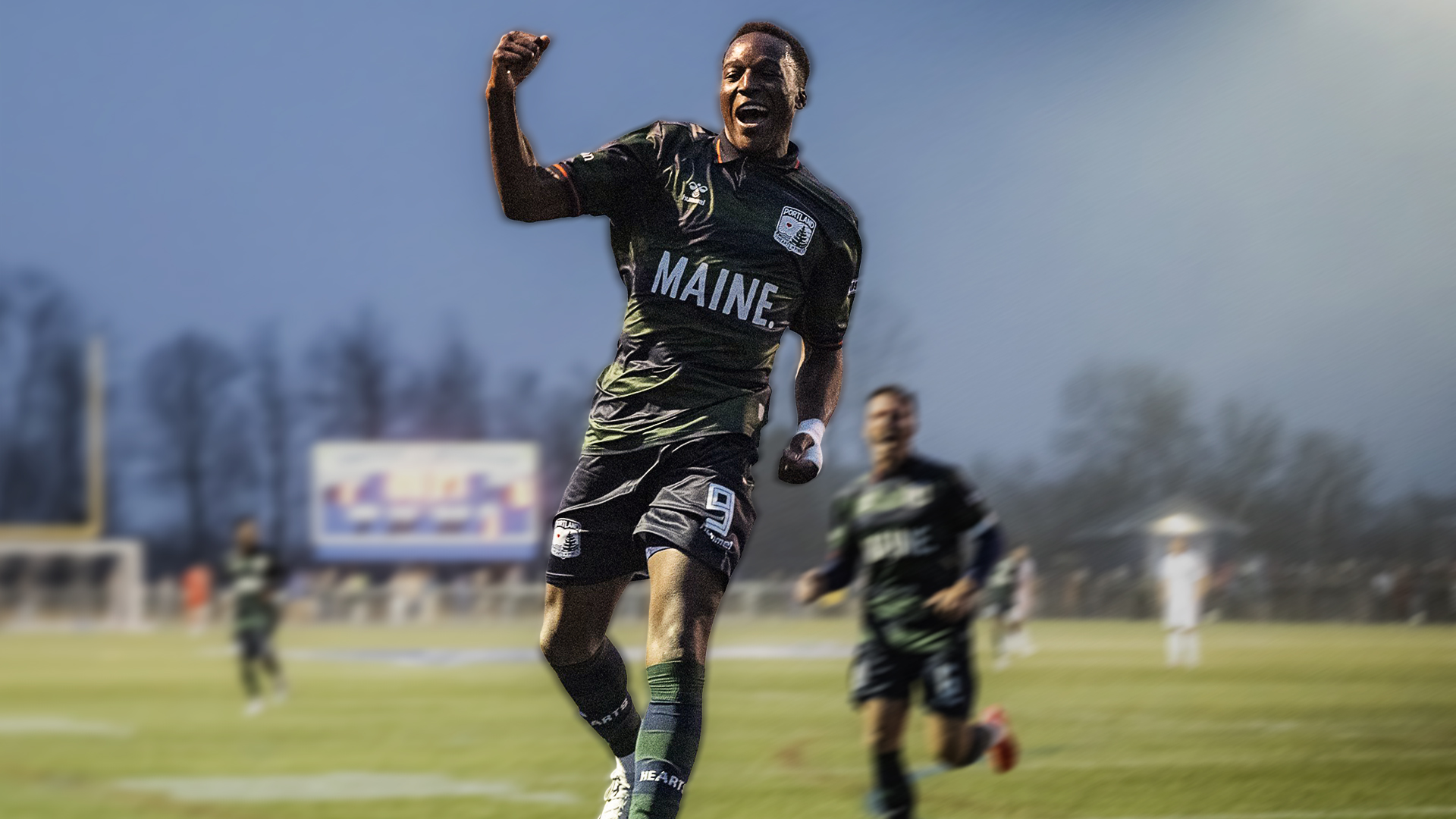 スポーツ選手 ALLADINA Greenville Triumph SC Sign Forward Azaad Liadi - Greenville Triumph SC